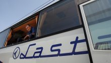 Benkovac: Oštećena dva srbijanska autobusa
