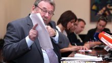 Seks: Parl't to vote on amending agenda on Friday