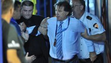 Mamić zbog navijača poludio na zaštitare
