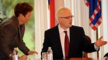 Finance ministry: President's office budget 37.4 pct higher