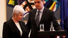 'Vlada je nepravedna prema ženama!'