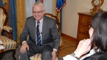 Josipovic: Referendum on EU must be separated from election