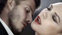 Brak s Davidom održavam vrućim noćnim susretima