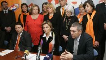 'Jedino će parlamentarni izbori dovesti do promjena u Zagrebu'