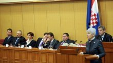 Parliament approves new ministers and deputy prime ministers