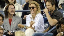 David Duchovny pijuckao šampanjac na utakmici