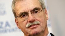 'Za moj poraz krivi su otpadnici iz HDZ-a'
