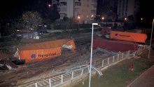 Teretni vlak u središtu Rijeke izletio iz tračnica