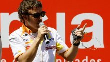 Max Mosley tjera Alonsa iz Formule 1?