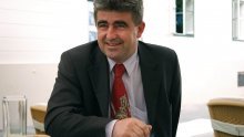 'Državni HDZ i gradski SDP kumovski surađuju'
