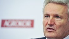 Todorić oštro po Vladi: Ne pritišćite Ustavni sud!