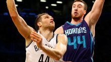 Benderu prvi double-double, Bogdanović najbolji u pobjedi Netsa