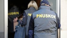 Policija upala u zgradu Ministarstva graditeljstva, uhićeno nekoliko osoba