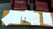 Sramota: Zastupnici radili 13 minuta i otišli na 3 tjedna stanke