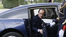 Hollande je 'gol' i 'osuđen na promjene'