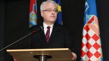 Antifašisti ljuti na predsjednika Josipovića