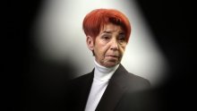 'Ostojić nas je prevario i dignuo plaće samo doktorima'