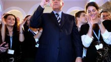 Hoće li HDZ na izbore sa sloganom 'Utemeljitelji i lopovi'?