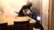 Što se dimi u ovoj kuhinji? GSX-R koji radi burnout