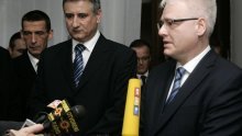 Josipović najpopularniji, Karamarko nejnepopularniji političar