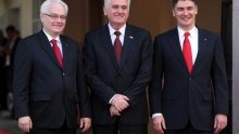 Nikolić s Milanovićem i Josipovićem