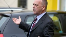 I osječki gradonačelnik završio u bolnici, ugrađeni mu stentovi