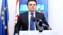 Jakovčić ministar turizma? Kajin: Rugaju mu se!