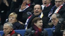 Merkelicu i Hollandea zbližio je - nogomet