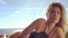 Bivša voditeljica istaknula obline u vrućem outfitu