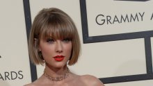 Taylor Swift dobila presudu: Kažnjen DJ koji ju je pipkao