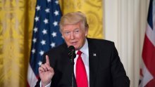 Trump upozorio da uragan Irma ima 'povijesni razorni potencijal'