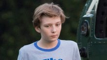 Mlađahni Barron Trump nova je modna ikona - svi žele ovu majicu