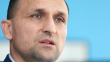 Osječko-baranjskim umirovljenicima 150 kuna uskrsnice