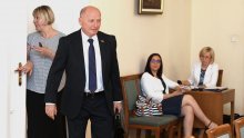 Predsjednik Ustavnog suda: Vlada treba ukloniti ploču u Jasenovcu