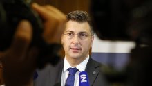 Plenković: Arbitražu treba dedramatizirati, čujem se telefonom s Cerarom