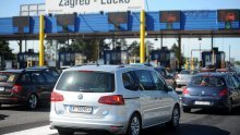 Gužve ne jenjavaju, gust promet u Lučkom, a sporije se vozi između Zagreba i Bosiljeva