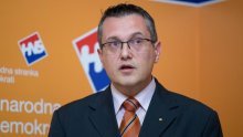 Beus Richembergh proanalizirao Karamarkove opcije