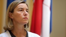 Mogherini nakon Ivanovićevog ubojstva razgovarala s Vučićem i Thacijem