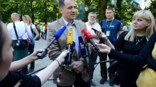 Dobrović optimističan oko opstanka vlade