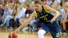 Eurobasket počeo, Slovenci svima pokazali koliko su moćni i opasni!