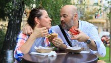 Burgermanija na najjače na zagrebačkom Strossmajerovom trgu