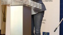 Milanka Opačić u štiklama i trapericama obara s nogu