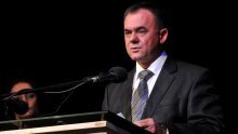 Županu Tomaševiću ukinuta zabrana približavanja supruzi