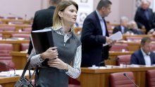 Glasovac apelira na donošenje pravilnika o pomoćnicima u nastavi