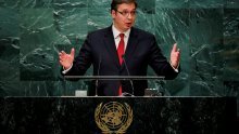 Vučić i za govornicom u UN-u o Milanovićevoj šaci jada