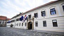 Prije 26 godina JNA raketirala Banske dvore
