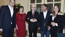 Pogledajte tko je sve došao na rođendanski 'dernek' Ive Josipovića