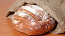 Evo kako ispeći ukusan i zdrav domaći kruh