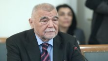 Stjepan Mesić zbog Pamuka ne želi biti počasni građanin Sarajeva