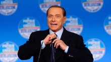 Bivša supruga mora Berlusconiju vratiti 60 milijuna eura